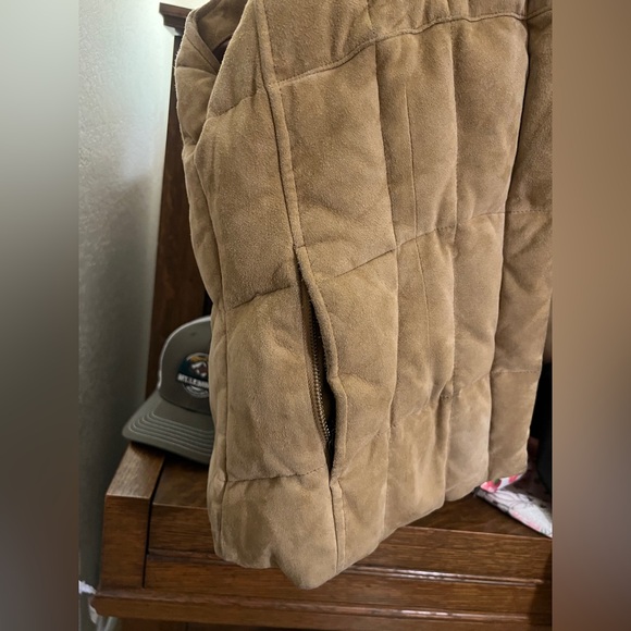 Eddie Bauer down vest - Picture 14 of 14